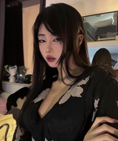 Daturakisses pornstar hot pictures