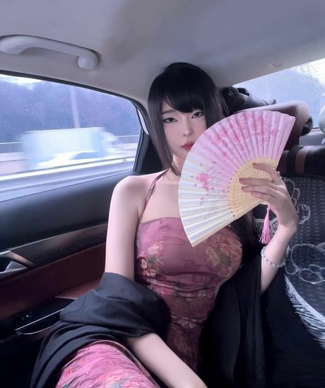 Daturakisses hot pornstar photos