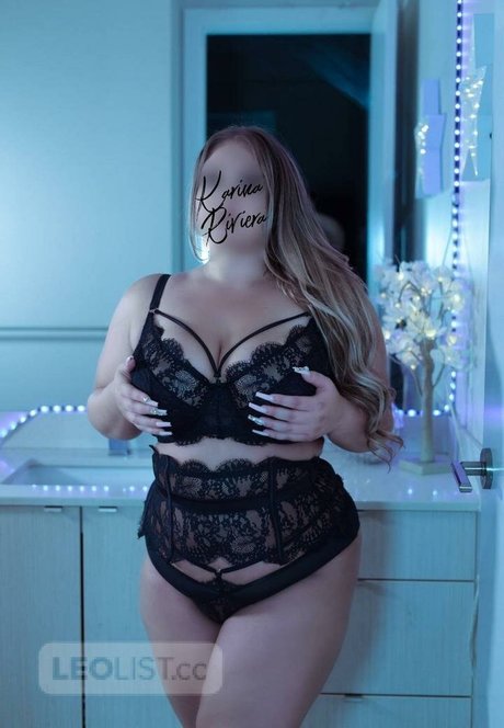 Karina BBW model erotic pics