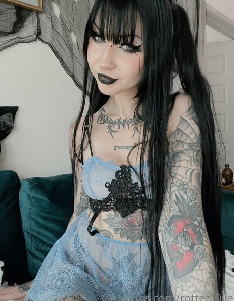 rottenl0ve high quality pornstar photos