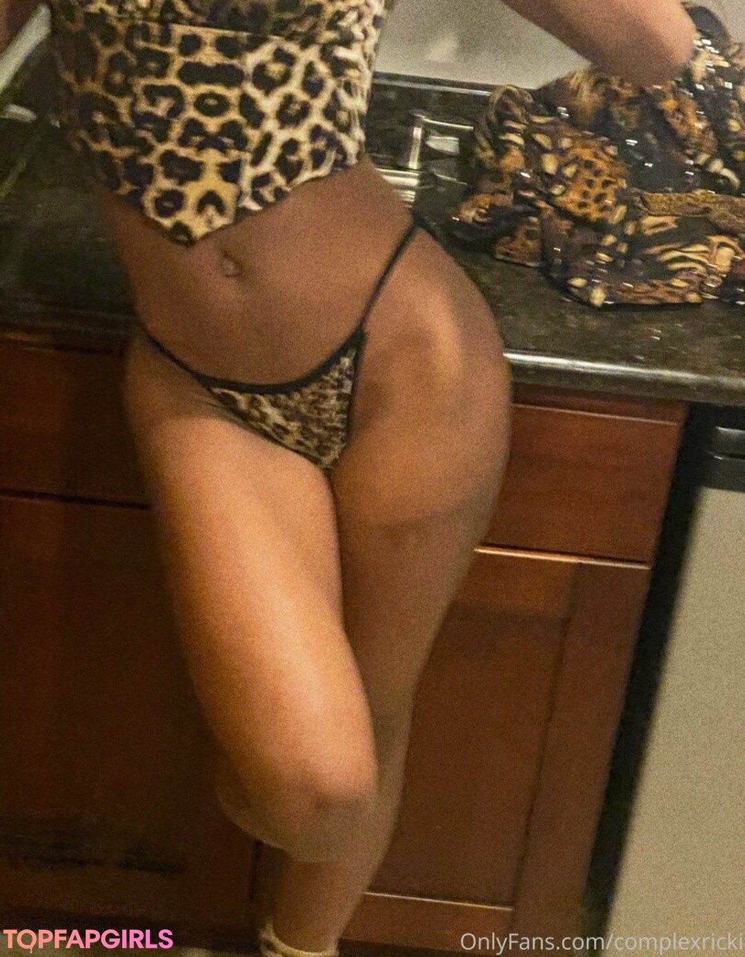 teen topless onlyfans art porn gallery