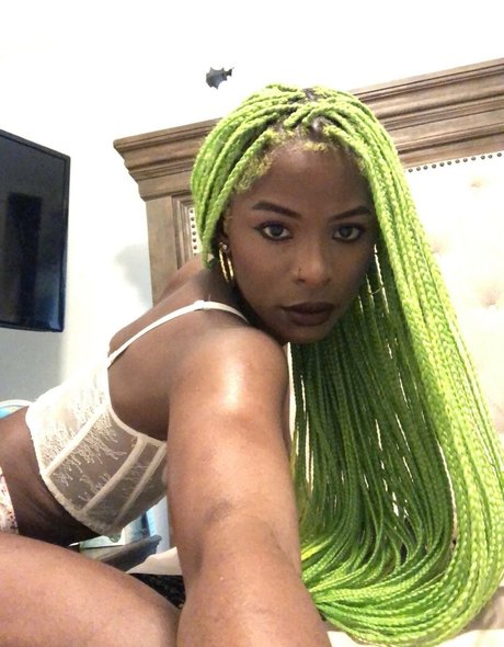 latina maid onlyfans art porn archive