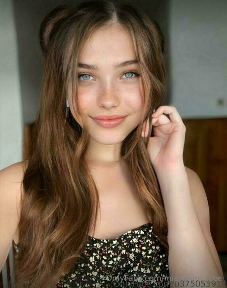 mia vixen free model best picture