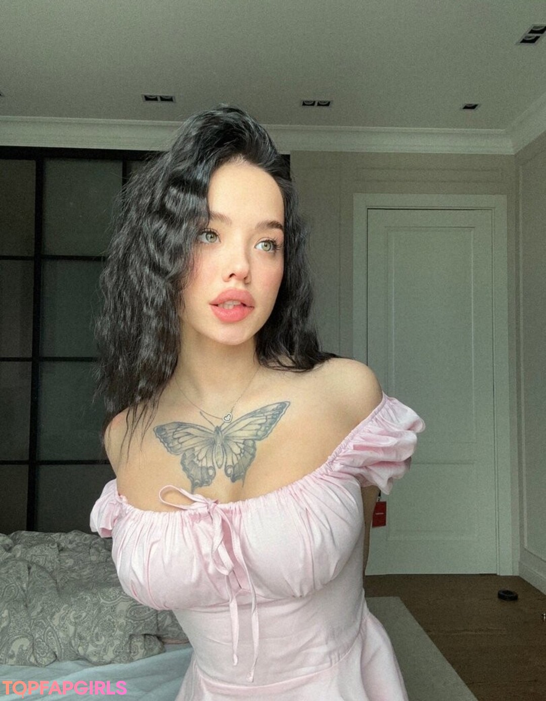lyna com best model image