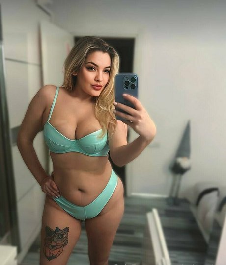 valerie s tar hot pornstar photos