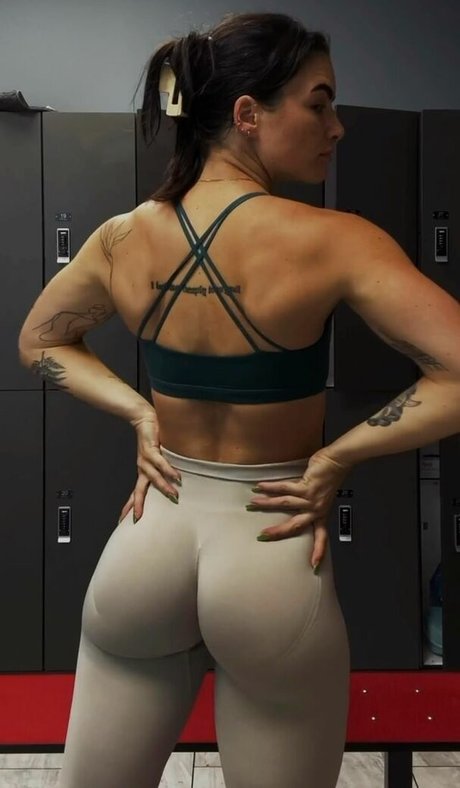 Kelly Matthews top profile image