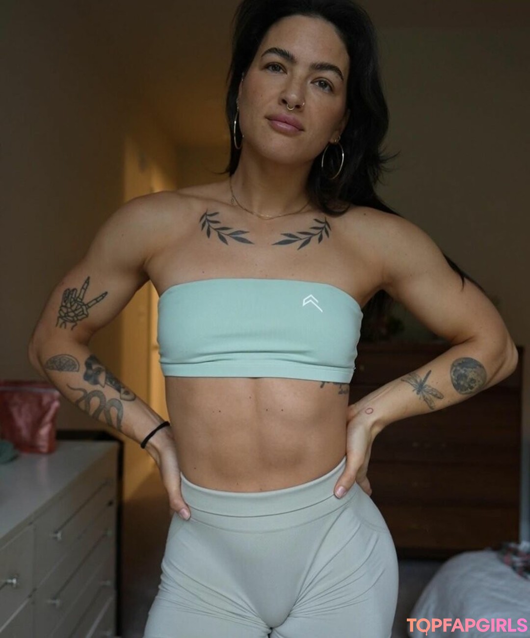 Kelly Matthews free pornstar photos