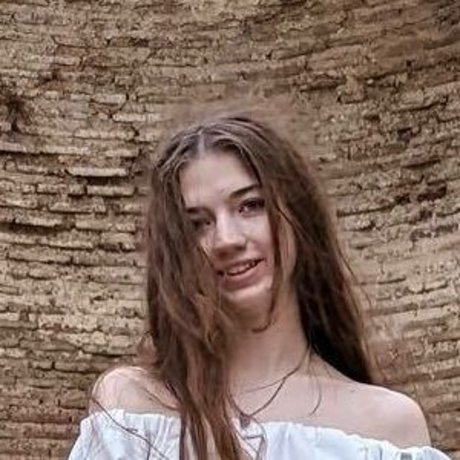 Dana Taranova free model pic