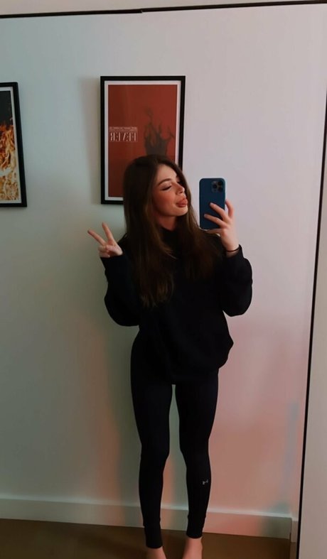 Chrissy Costanza model nice archive