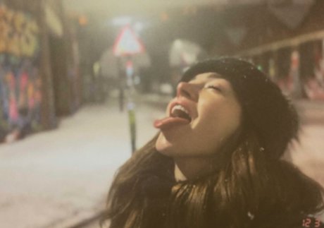 Chrissy Costanza star sexy photo