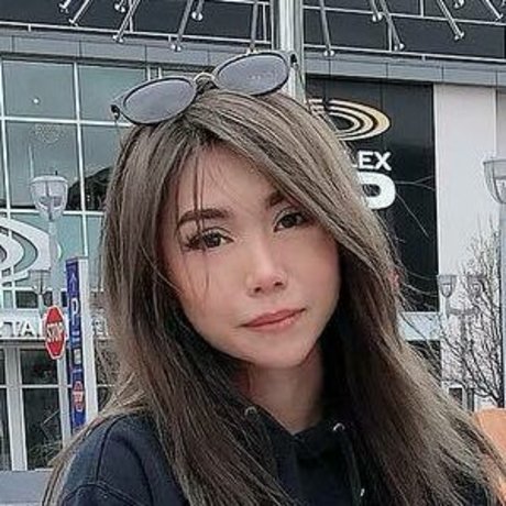 fat shemale onlyfans free naked galleries