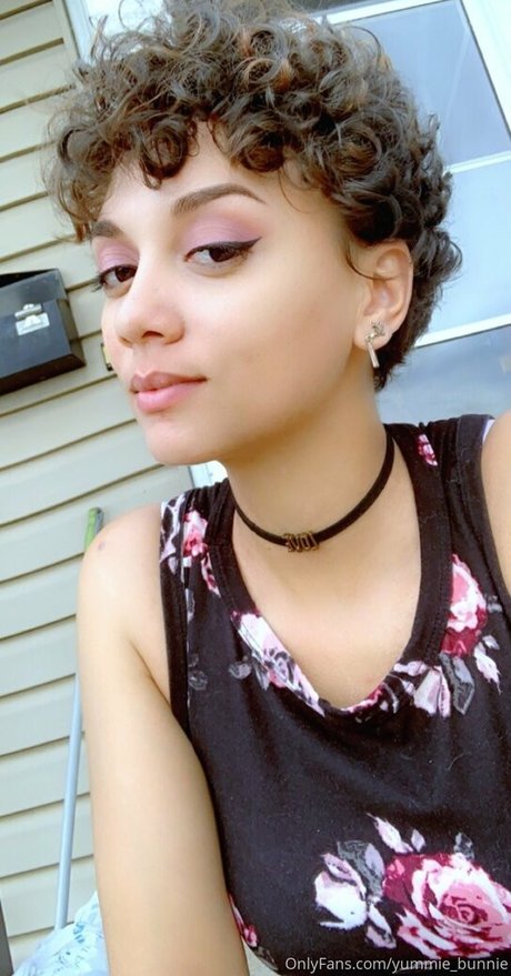 LightSkin pornstar hd archive