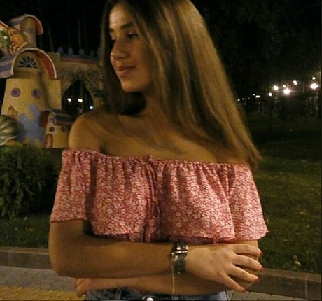 Valeriia Simavonian pornstar sex photos