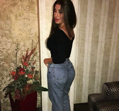 Valeriia Simavonian best pornstar img