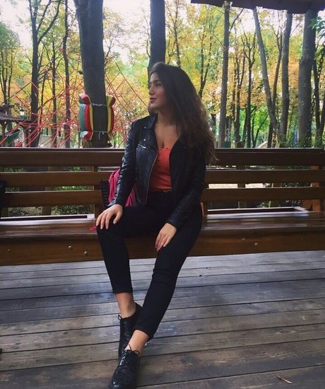 Valeriia Simavonian sexy pornstar photos