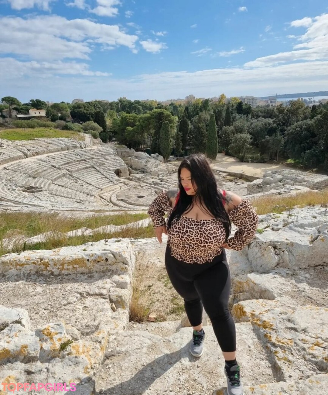 Naty Mari top profile image