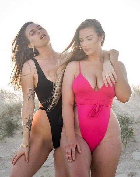 Amelia Jaane model adult pictures