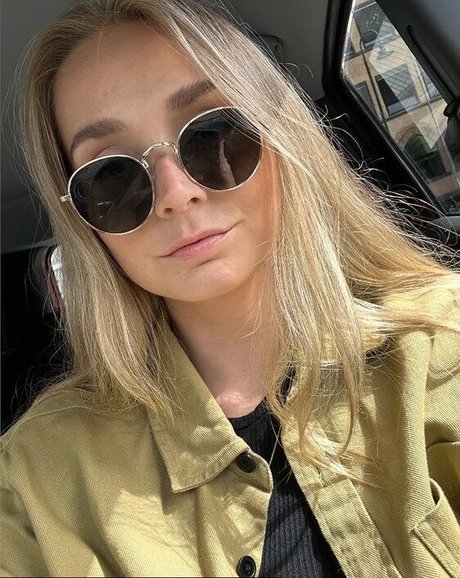 Musarita model high quality photos