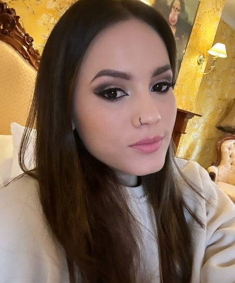 Lucy Mendez perfect actress photos