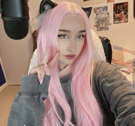 Allykitti pornstar hot images