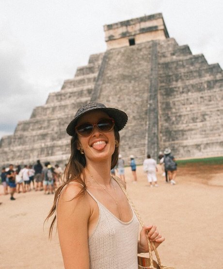 Catalina Garcia beautiful actress gallery