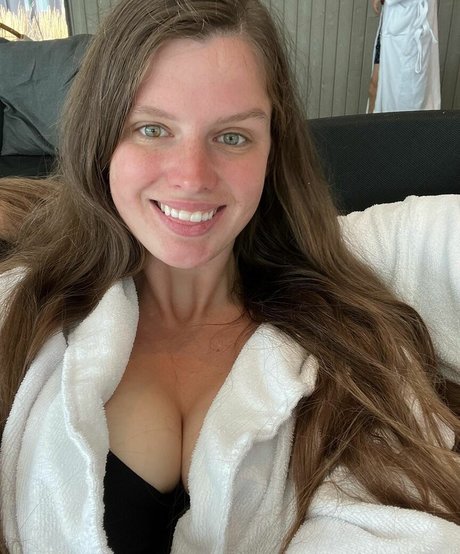 thenaughtykim pornstar pretty photos