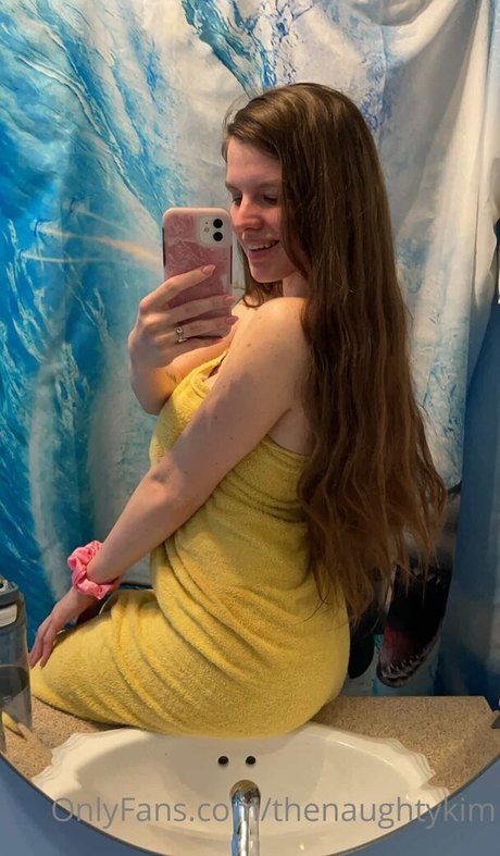 thenaughtykim star gallery