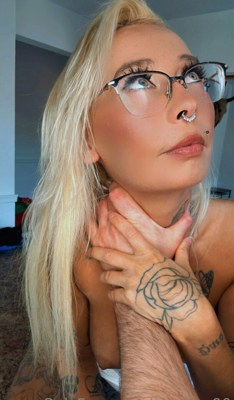 retro onlyfans pornographic photos