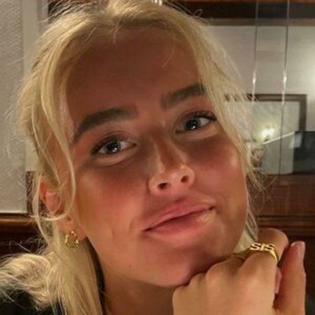 Its Emma 18 high quality pornstar gallery