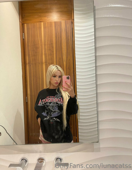 transgender onlyfans top picture