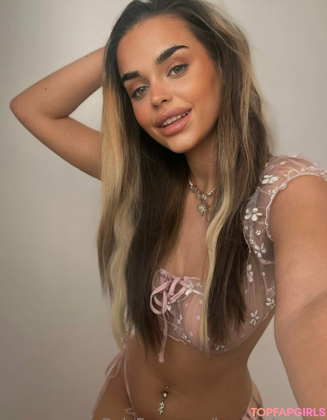 submissive onlyfans free nude archive