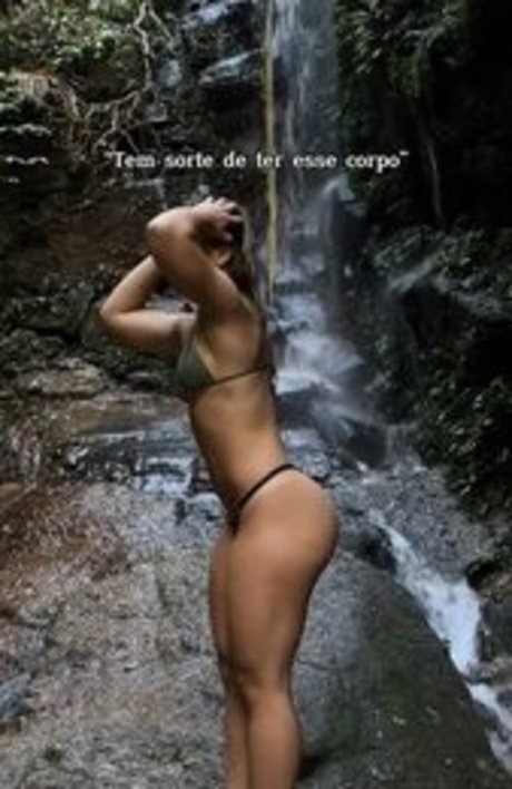 Julia Giannella hot star pic