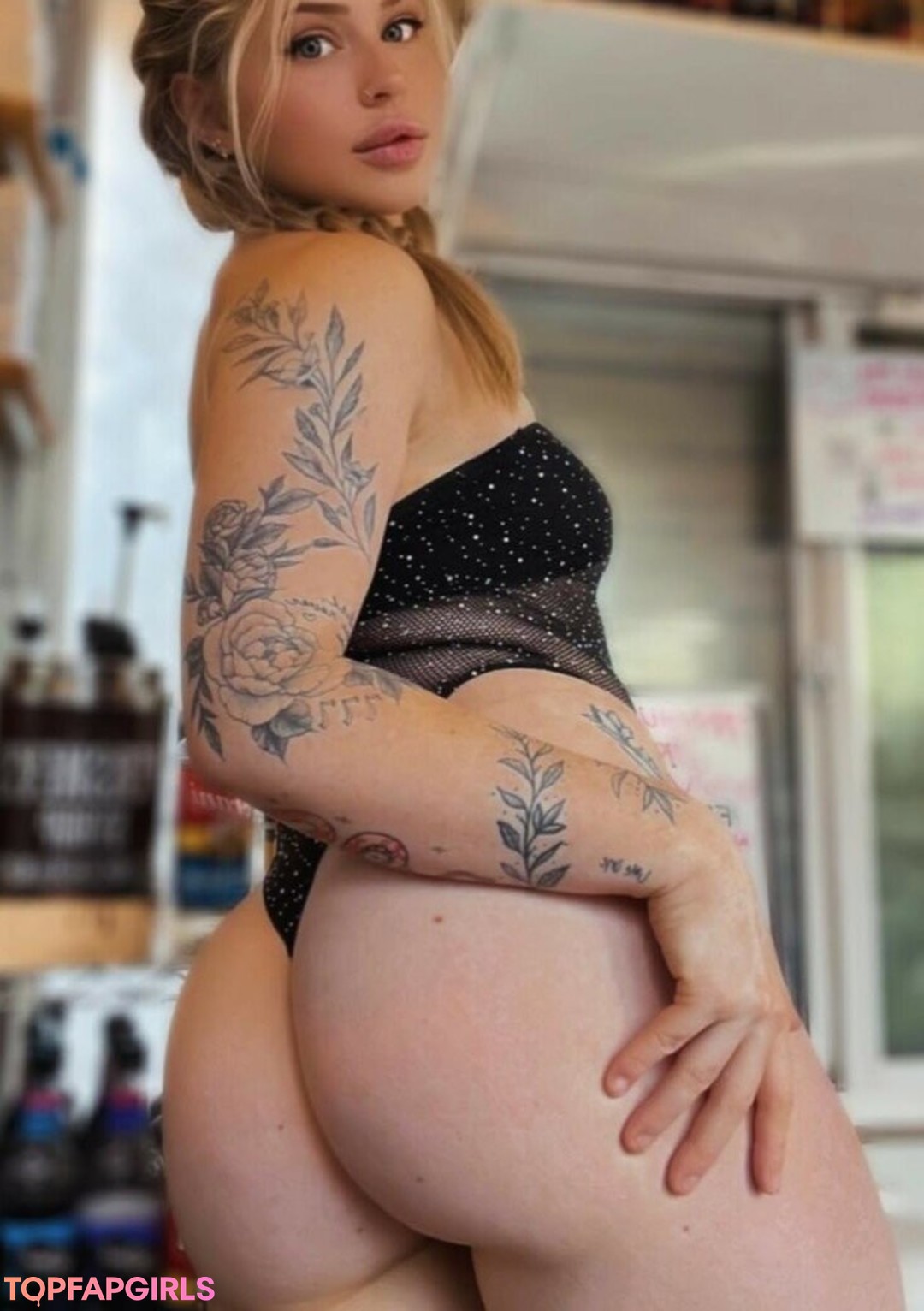 bufflilbarista star nude pics