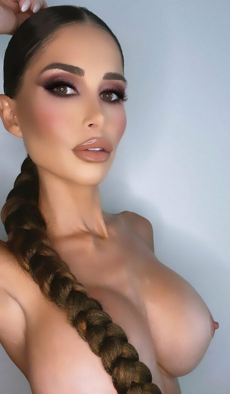 Nikola Jiraskova model nice photos