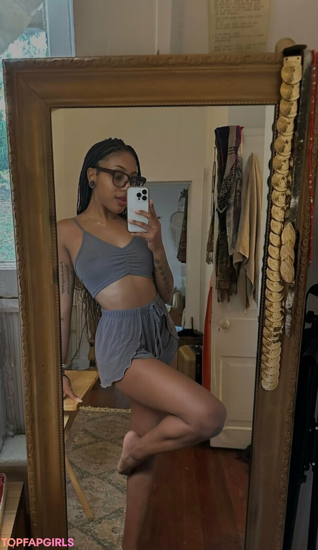 Juice Box Bri model perfect image