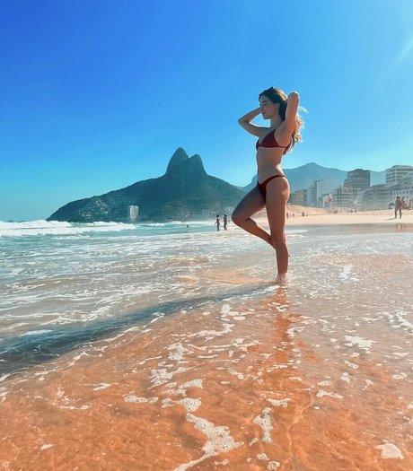 Anna Rita Cerqueira star exclusive pics