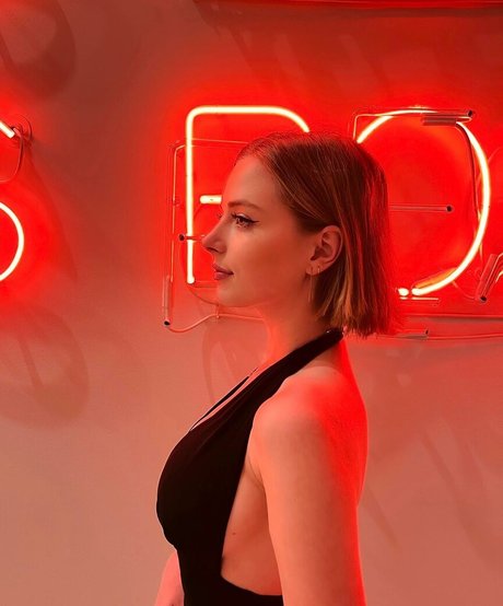 emmanuelleweddell profile image