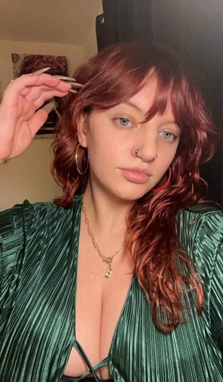 Biggratbastard star nude image