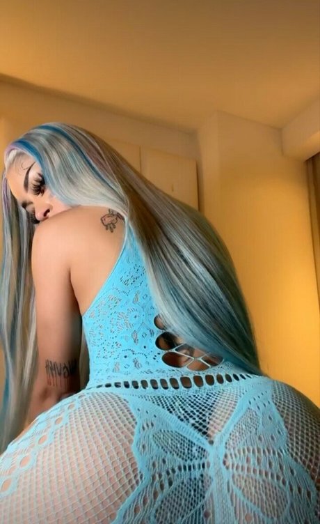 Ayleks star erotic photo