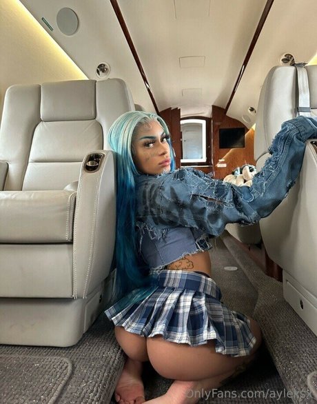 Ayleks porn actress photo