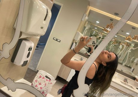 angellunabella pornographic star photos