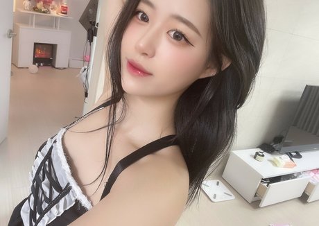 goinmul pretty model pictures