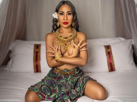 Fernie Warisa top profile image