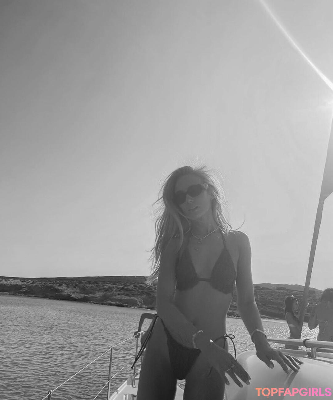 Nicola Hughes star hd gallery