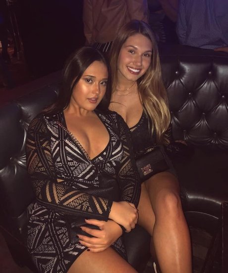 Sierra Bate pornstar pics