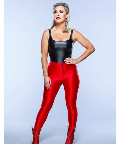 Sarah Schreiber naked star photo