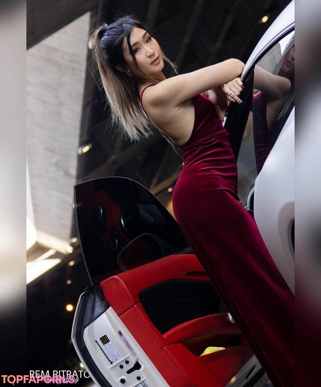 Samantha Tan model pornographic gallery