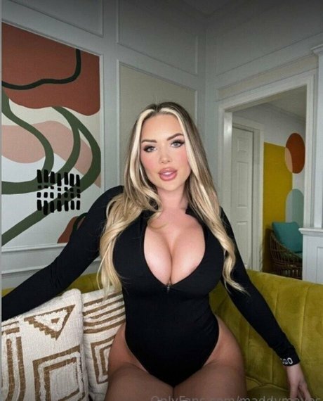 Maddy Mayes exclusive star pictures