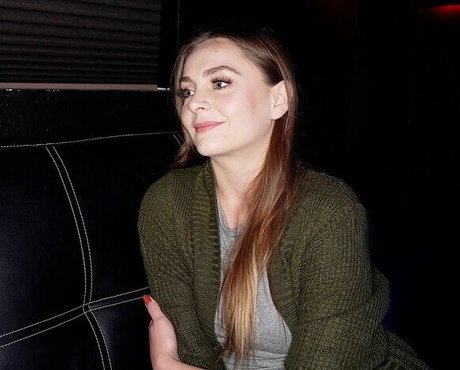 Gloryhole Swallow sex actress galleries