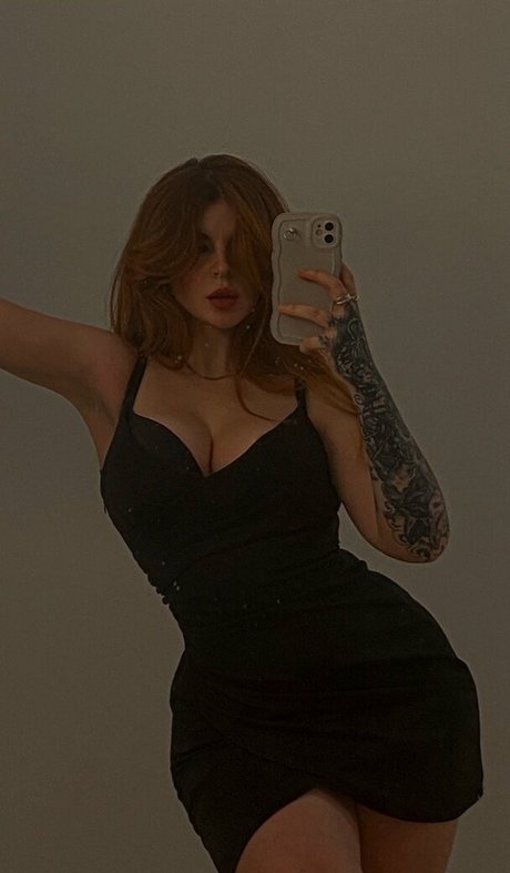 chispipika pornographic actress image